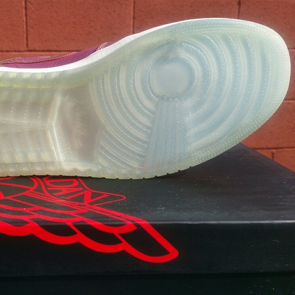 Jordan 1 - Picture 2 of 4